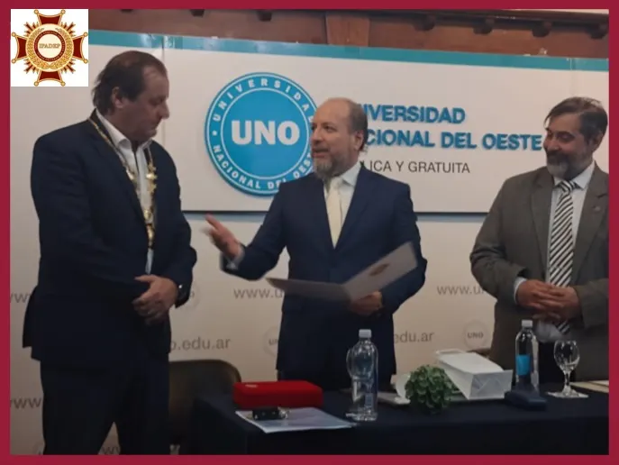 Profesores Extraordinarios de la Universidad Nacional del Oeste — fotografía 4