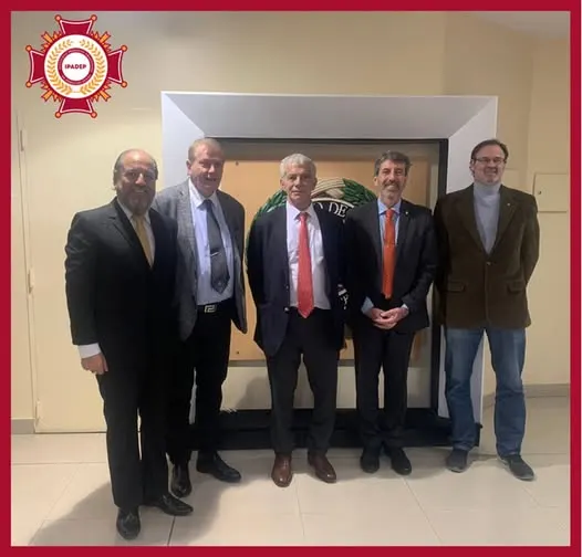 Maestro Iván Torres La Torre con el Vicerrector de la Universidad de Belgrano Dr. Dino Bellorio, el Ministro de Justicia de la República Argentina Mariano Cúneo y el Señor Juez Ricardo Basilico.