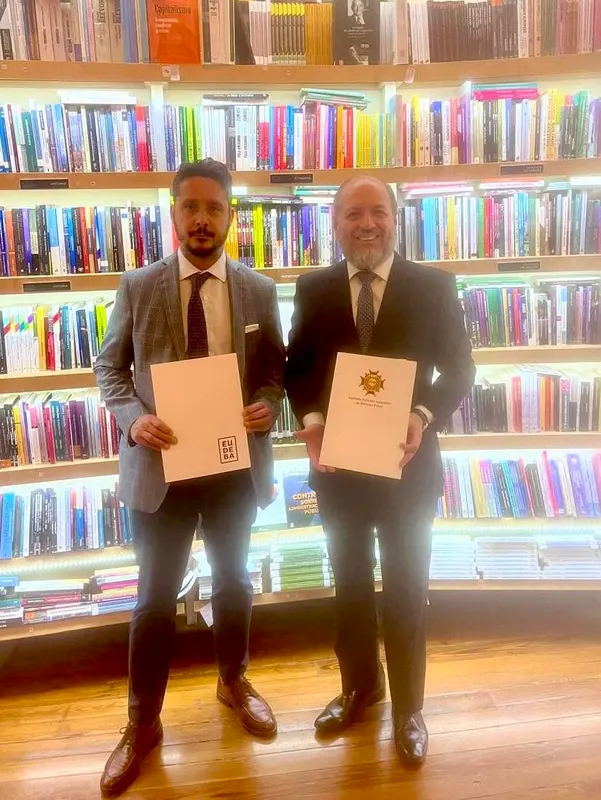 Firma de convenio interinstitucional con EUDEBA.